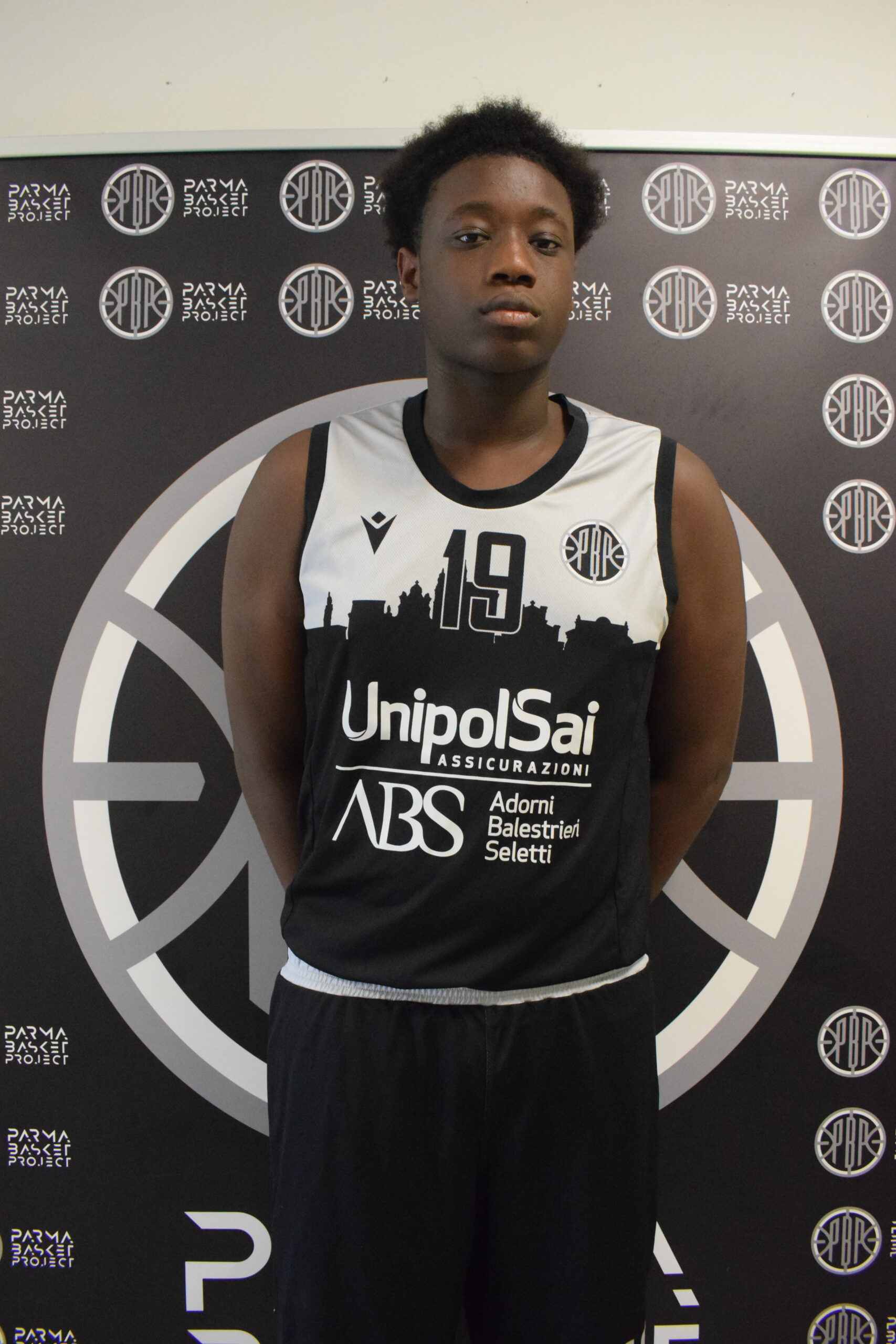 https://www.parmabasketproject.it/wp-content/uploads/2025/01/NDIAYE-scaled.jpg